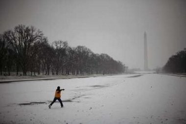 Nieve en el Monumento Washington, Reuters